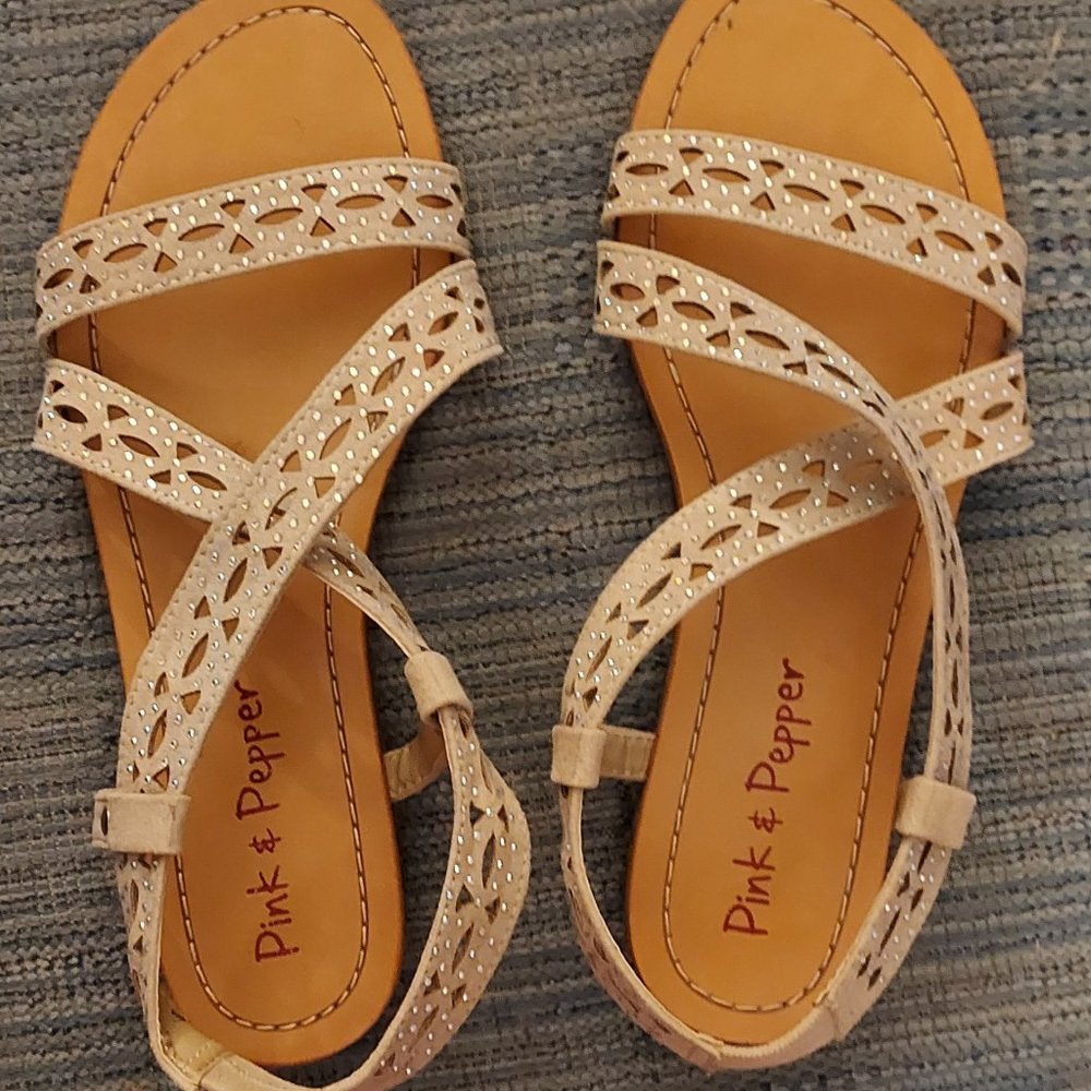 Pink & Pepper Tan Slip On Sandals Size 8